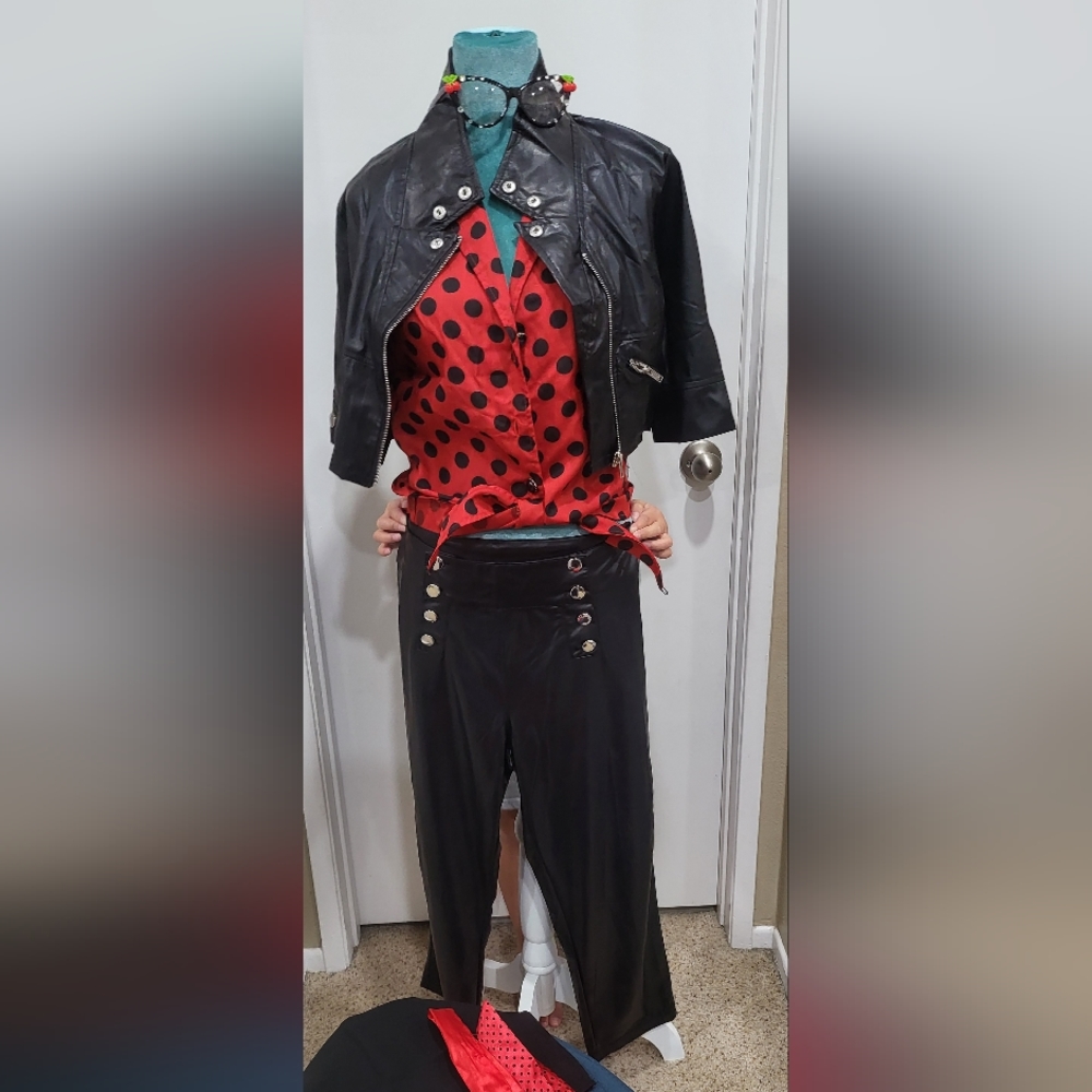 2 sets rockabilly costume